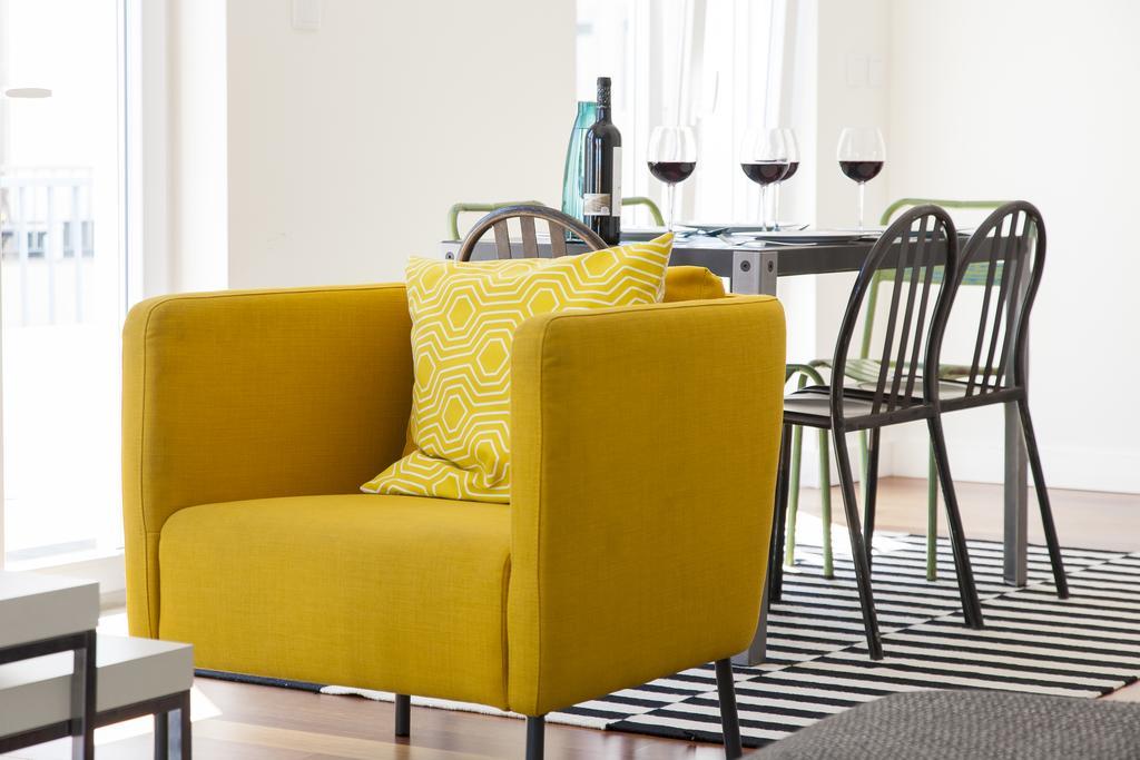 Joivy Joyful 2Br Apt With Terrace Nearby Sao Bento Palace Lisbon Exterior photo